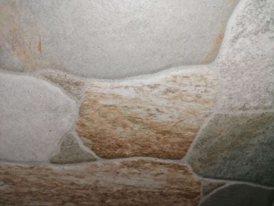 Maalähedase kiviefektiga kivist põrand välistingimustes, külmakindel 30 x 60 cm. - pilt 9