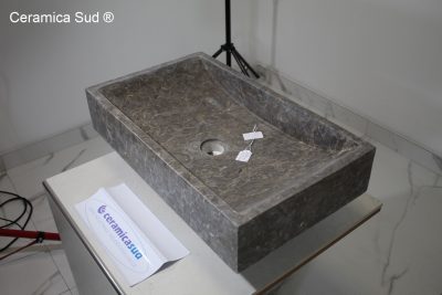 Lavabo in vera pietra / marmo indonesiano grigio 35 x 60 x h. 12 cm.