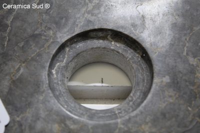 Lavabo in vera pietra / marmo indonesiano grigio 35 x 60 x h. 12 cm. - immagine 7