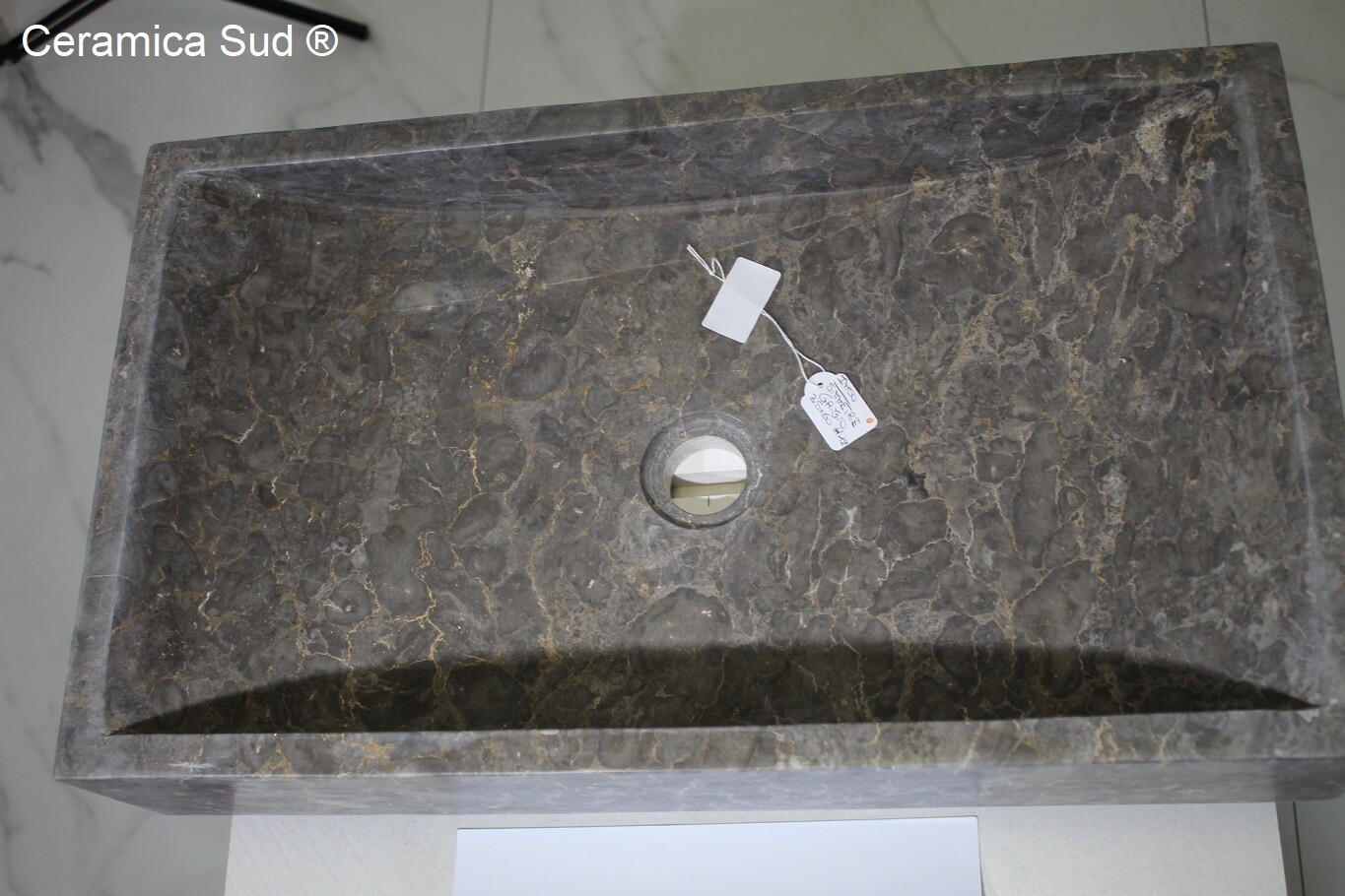 dramatisk sædvanligt det er alt Håndvask i ægte sten / indonesisk grå marmor 35 x 60 x h. 12 cm. -  Sydkeramik