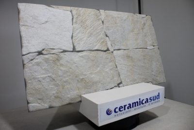 Piastrella da interno marfil beige antimacchia con certificazione di ingelività effetto pietra - immagine 6