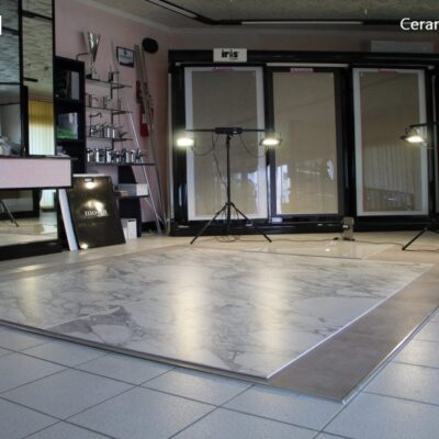 Piastrelle gres maxi lastre Florim Serie Stones 2.0 Arabescato oniciato White 280 x 120 cm.