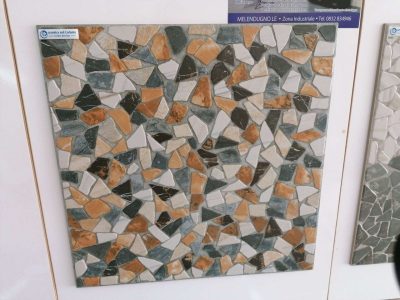 Flacher Boden in Steinoptik mit Schalenschnitt für den Außenbereich 45 x 45 cm. - Bild 4