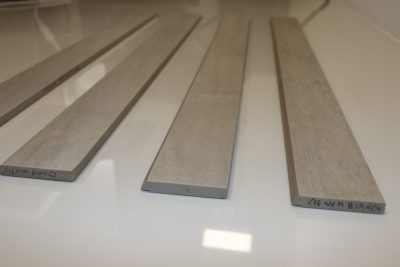 Battiscopa Lignum chiaro in gres puro porcellanato effetto legno chiaro 75 x 6,5 cm. - immagine 6