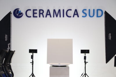 Pavimento bianco assoluto lucido New Super White 2024 sovrapponibile 80 x 80 cm. levigato e rettificato - immagine 5