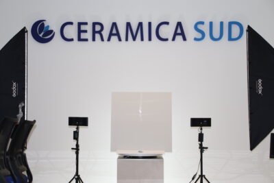 Pavimento bianco assoluto lucido New Super White 2024 sovrapponibile 80 x 80 cm. levigato e rettificato - immagine 6