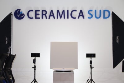 Pavimento bianco assoluto lucido New Super White 2024 sovrapponibile 80 x 80 cm. levigato e rettificato - immagine 7