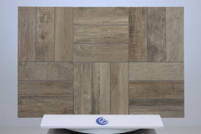 Pavimento per esterno effetto parquet geometrie ad incastro rovere antiscivolo - immagine 17