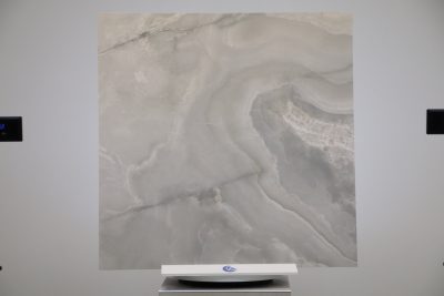 LAGER Sidste meter Vægbeklædning i Grå Onyx effekt porcelæn stentøj 120 x 120 cm. - billede 24