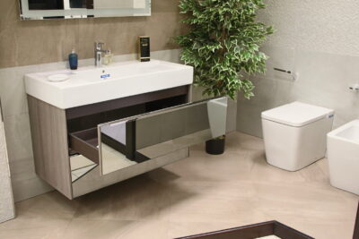 Mobile bagno sospeso moderno da 100 cm. effetto legno quercia con cassetti a specchio - immagine 7