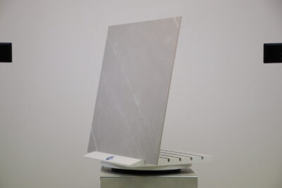 Pavimento gres porcellanato da interno effetto marmo Blake venato bianco 90 x 90 rettificato - immagine 10