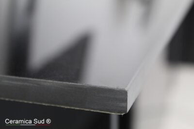 Lastra, pavimento e rivestimento NERO ASSOLUTO in Gres puro da 12 mm. FLORIM 320 x 160 cm. - immagine 4