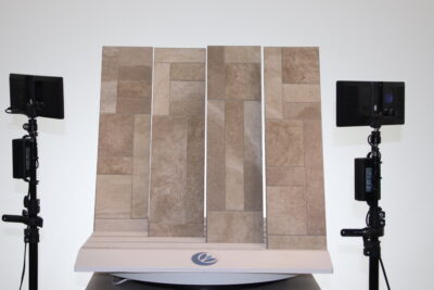 Pavimento da esterno gres porcellanato effetto pietra beige cubetti quadrati geometrici 60 x 15 cm. - immagine 8