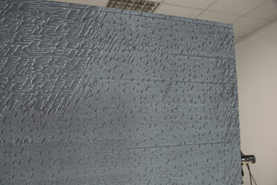 Pavimento e rivestimento nero dorato Sahara noir Effetto marmo in gres porcellanato 120 x 120 cm. - immagine 20