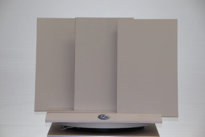 Piastrelle antimacchia bianco assoluto per bagno cucina e lavanderia 33 x 55 cm. - immagine 4