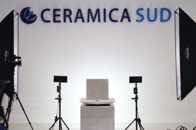 Pavimento lucido gres porcellanato lucido levigato tutta massa effetto marmo nuvolato - immagine 27