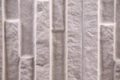 Rivestimento da esterno effetto quarzite bianca neve resistente al gelo 42 x 16 cm. - immagine 7