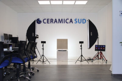 Rivestimento in gres porcellanato La Faenza CNKR 60 x 60 cm. effetto pietra / resina - immagine 13