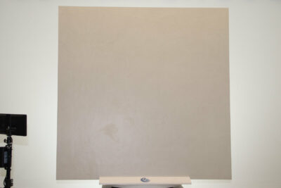 Porseleinsteengoed met harseffect voor licht gerectificeerde binnenvloeren 90 x 90 cm. - afbeelding 4