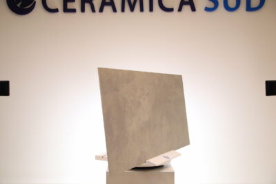 Lastra da pavimento e rivestimento Florim effetto roccia grigia in Gres porcellanato 180 x 80 cm. - immagine 7