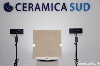 Pavimento da interno lucido a specchio effetto marmo Botticino crema fiorito beige 80 x 77,7 cm. - immagine 3