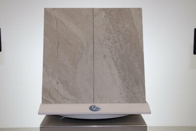 Pavimento e rivestimento murale effetto pietra naturale antimacchia 3D 30 x 60 cm. - immagine 3