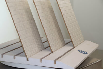 Piastrelle bagno rilievi 3D effetto mosaico toni di bianco 25 x 40 cm. stock economico - immagine 3