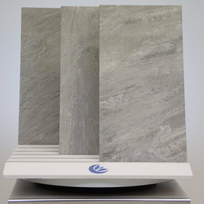 Rivestimento da esterno in Gres porcellanato Apuano light 30 x 60 cm. - immagine 2