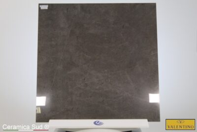 Rivestimento gres porcellanato da interno effetto marmo arabescato grigio lucido 80 x 80 cm. - immagine 4
