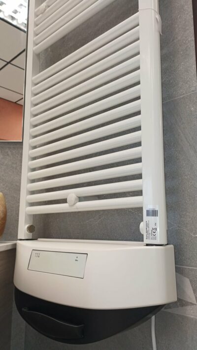 Termoarredo con termoventilatore ad aria DELTACALOR DRYER bianco 147 x 50 cm. - immagine 5