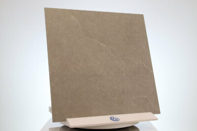 STOCK Pavimento effetto pietra grigio scuro Ultimi 24 Mq. Gres porcellanato rettificato 80 x 80 cm. - immagine 3