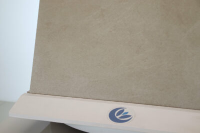 Pavimento in Gres porcellanato effetto pietra imperiale beige rettificato 60 x 60 cm. - immagine 5
