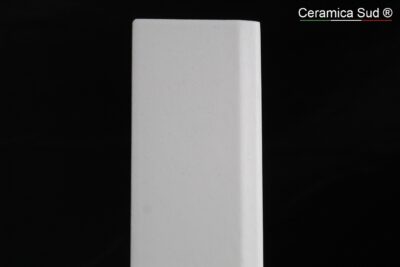 Battiscopa UNIVERSALE COLORE MURO bianco assoluto in gres porcellanato antimacchia antimuffa - immagine 8