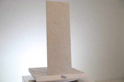Rivestimento piastrelle bagno 3D effetto Pietra di Lecce stonalizzato varietà superior 30 x 90 cm - immagine 6