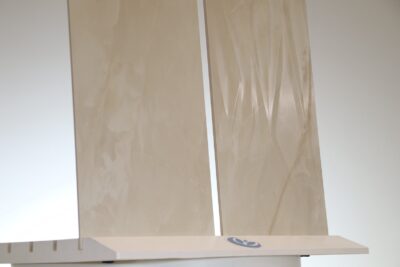 Piastrelle lucide per bagno effetto venato beige stile classico rilievi 3D 30 x 90 cm. - immagine 11