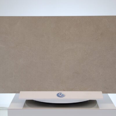 Pavimento da interno Brand Marazzi Group effetto pietra 60 x 120 cm.