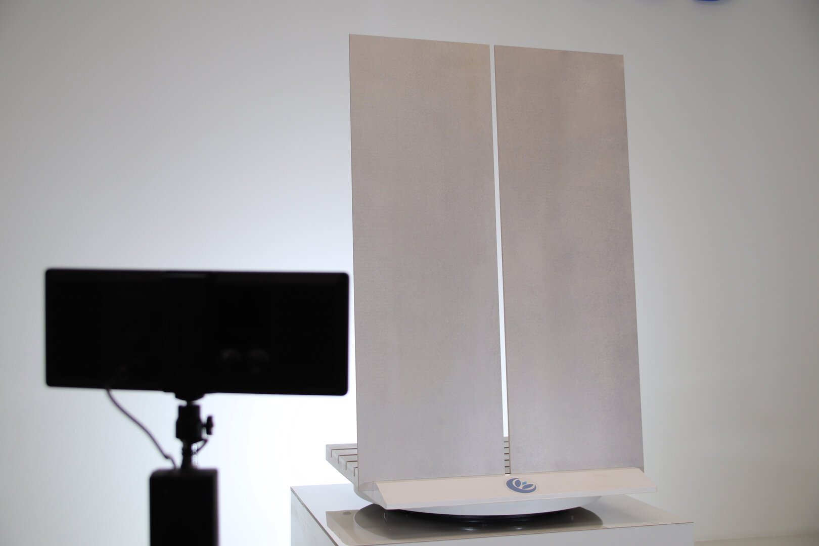 Rivestimento per bagno lussuoso effetto resina cemento Pronta consegna 33,3 x 100 cm. - immagine 19