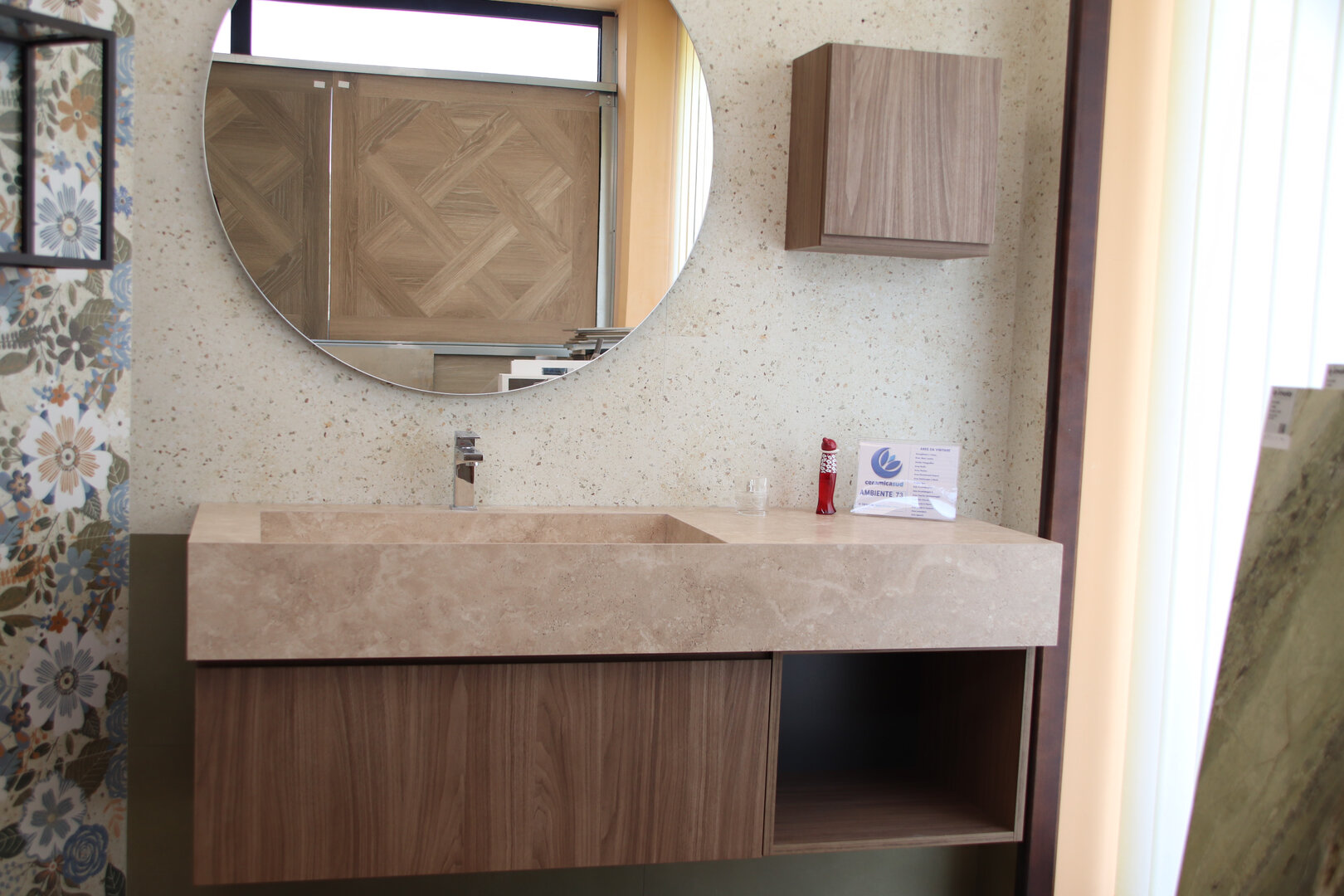 Mobile da bagno 150 cm. top in gres porcellanato con colonna cassetto e ripiano - immagine 3