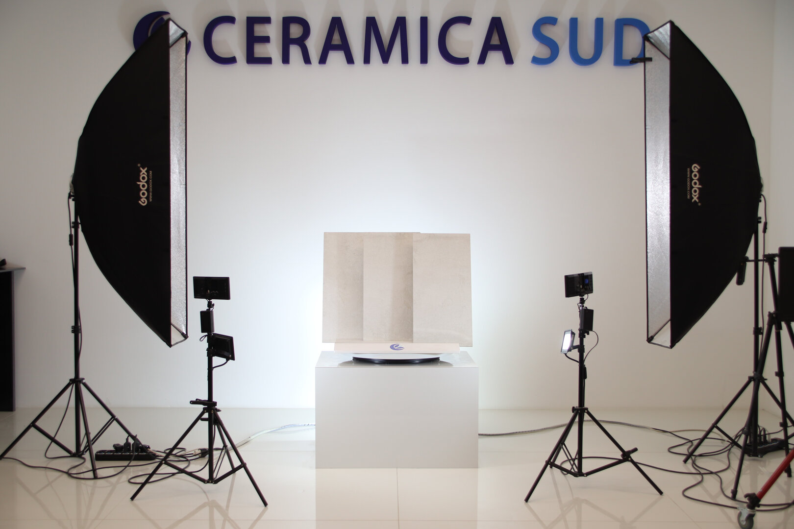 Rivestimento esterno effetto pietra bianca dolomite gres porcellanato Piemme Ceramiche 30 x 60 cm. - immagine 12