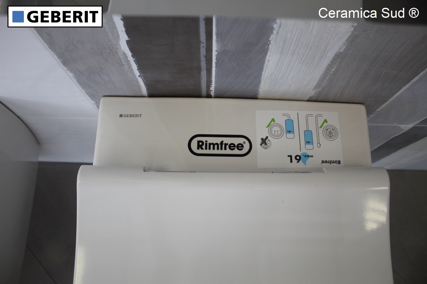 Sanitari Geberit Selnova Square filomuro, filoparete a terra Rimfree - smalto ANTI-INGIALLIMENTO - immagine 13